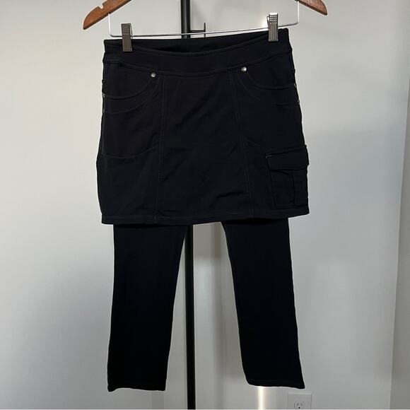 Athleta Bettona 2-in-1 Mini Skirt with Attached Capri Leggings Black Size XS - Picture 4 of 5